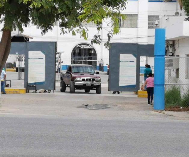 Resultan positivas a Covid dos reos más