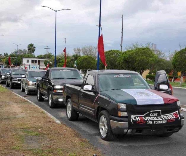 Conmemoran “Chevroleteros” el 210 aniversario de Independencia