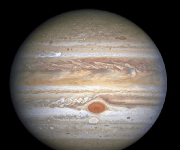 Hubble toma nuevo foto a Júpiter y su luna Europa