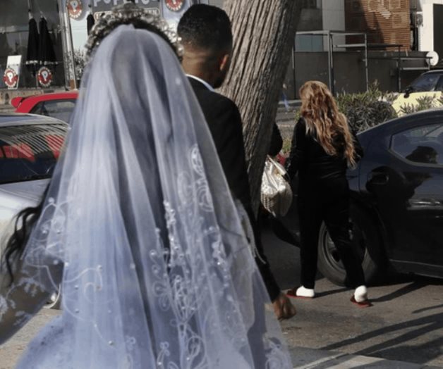 Para los recién casados ​​árabes, la fiesta continúa hasta que la policía entra