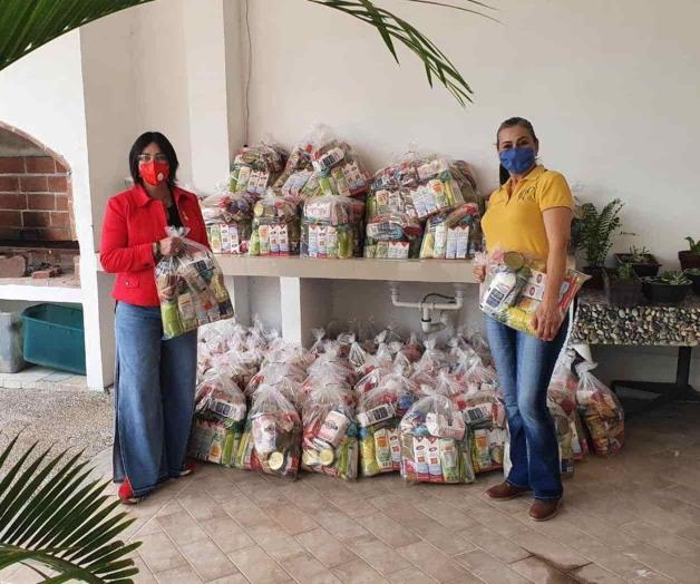 Entregan apoyo alimenticio