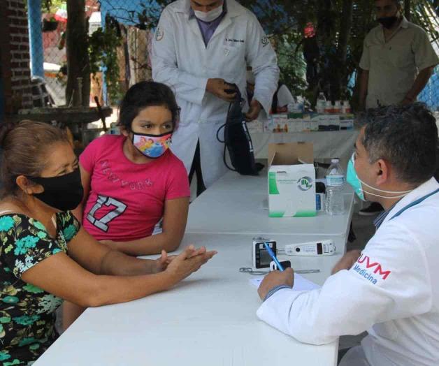 Brigada médica en la Azteca Brigada médica en la Azteca
