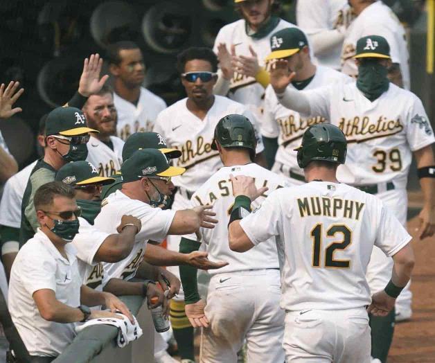 Con hit de Pinder, Atléticos eliminan a Medias Blancas