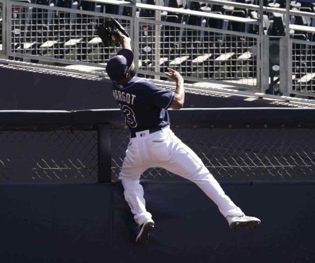 ¡Espectacular atrapada de Manuel Margot!