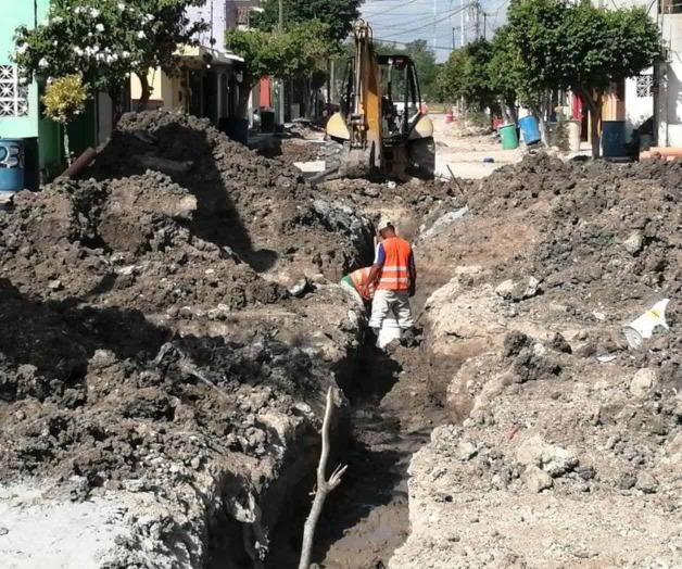 Realizan pavimentación en Lomas del Villar