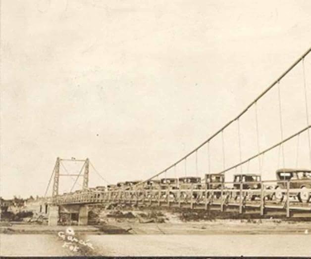 Primer puente colgante Primer puente colgante