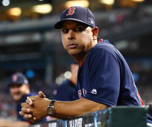 Está Alex Cora entre probables finalistas