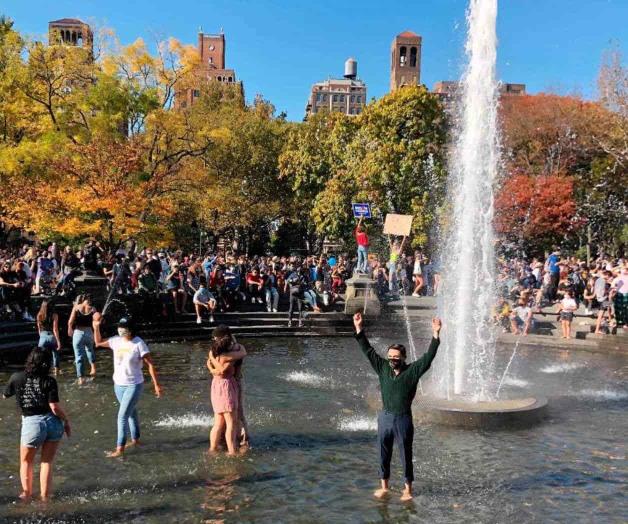 Estallan celebraciones al conocer la victoria