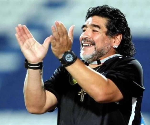 Maradona está mejor que ayer, dice su médico