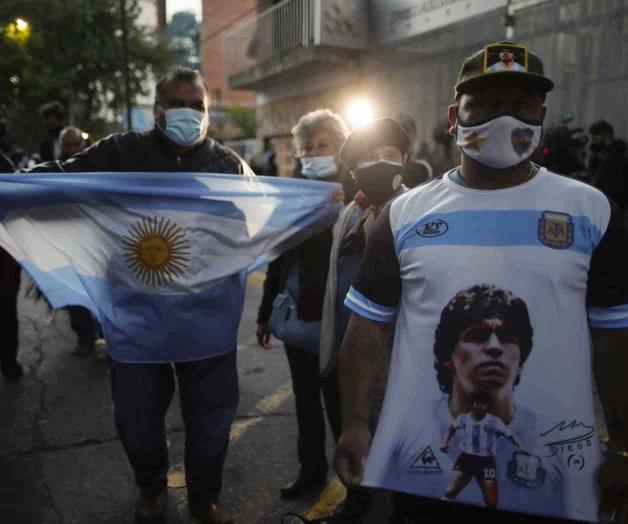 Vuelve Diego Armando Maradona a su casa