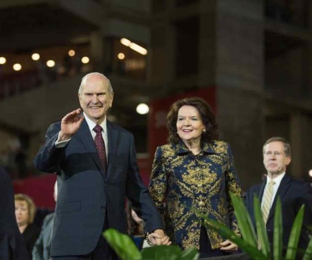 Russell M. Nelson, un Moisés con traje Russell M. Nelson, un Moisés con traje