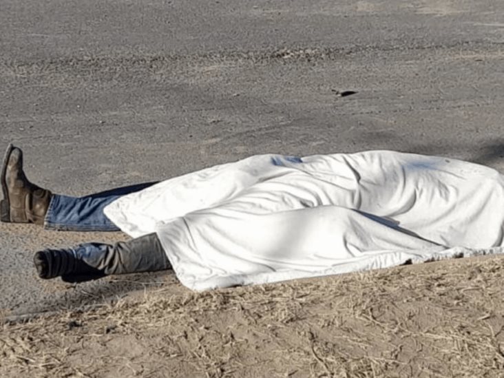 Volcadura deja un muerto y un herido Volcadura deja un muerto y un herido