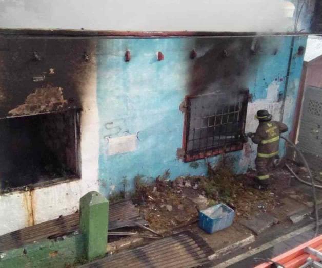 Arde vivienda en el centro