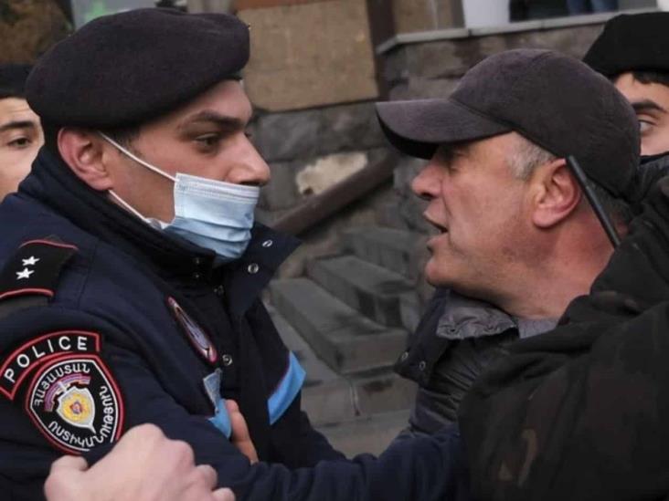 Estallan protestas en Armenia por trato con Azerbaiyán Estallan protestas en Armenia por trato con Azerbaiyán