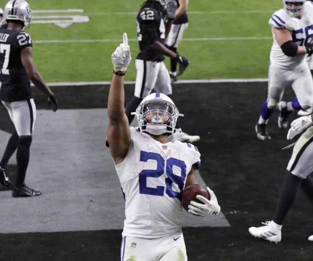 Hilton y Taylor lideran triunfo de los Potros