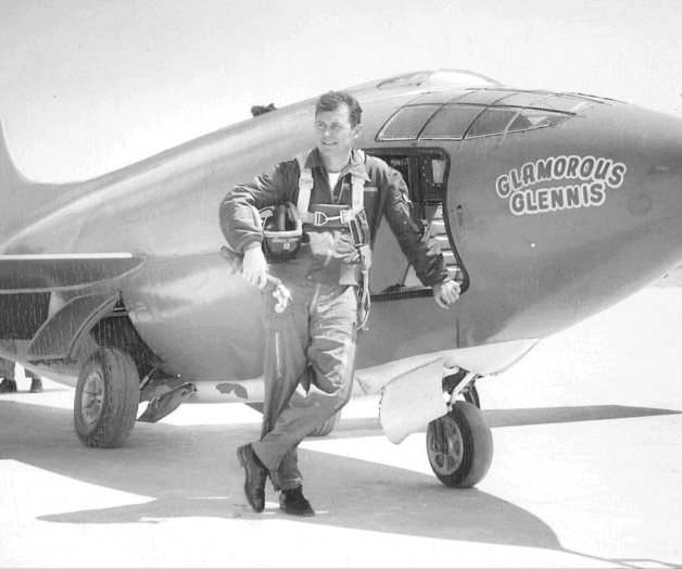 Chuck Yeager, la leyenda de la aviación que rompió la barrera del sonido Chuck Yeager, la leyenda de la aviación que rompió la barrera del sonido