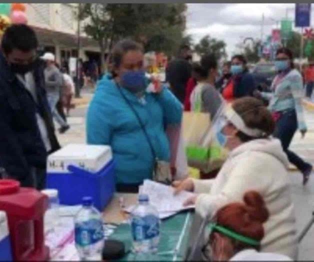 Vacunan contra influenza en zona centro de Reynosa