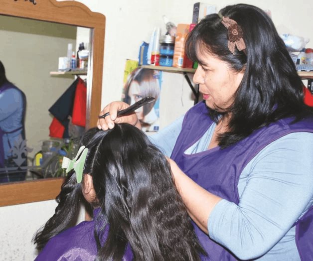 Estéticas y otros negocios de barrio en CDMX sí podrán abrir en semáforo rojo