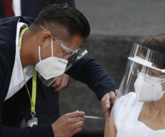 Primera vacunada en Latinoamérica: el mejor regalo de 2020 Primera vacunada en Latinoamérica: el mejor regalo de 2020