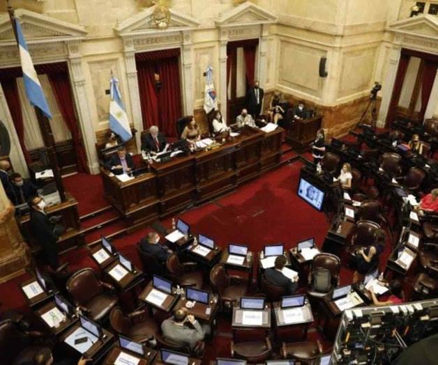 Con final abierto, Senado argentino vota si legaliza aborto