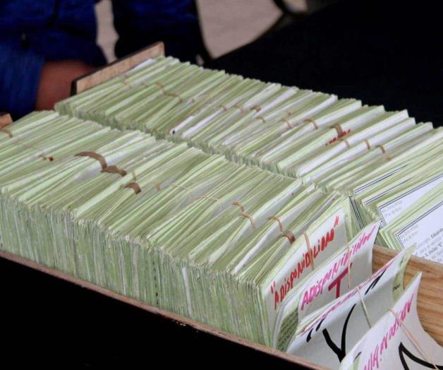 Entrega la Sedena cartillas liberadas