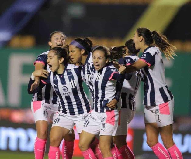 Debutan las Rayadas con una goleada
