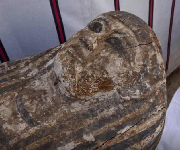 Hallan en Egipto antiguo templo funerario al sur de El Cairo