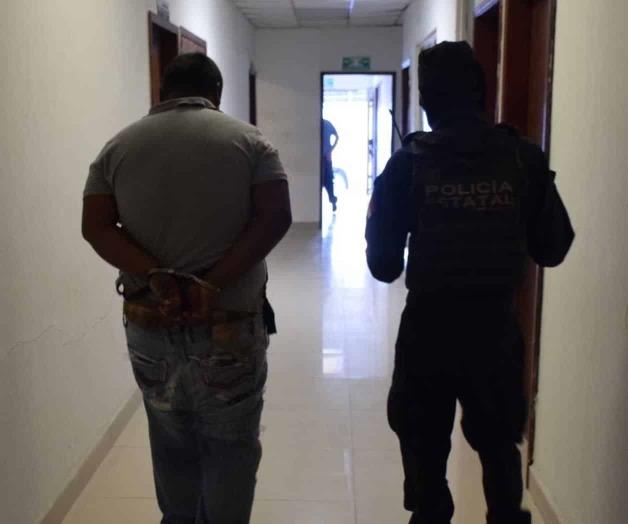 Ebrio, agresivo y tragón