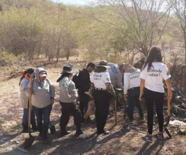 Sabuesos Guerreras encuentran restos humanos en Culiacancito... y las corren a balazos