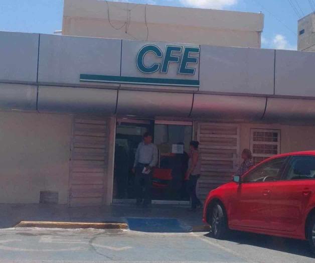 Deja de repartir recibos la CFE