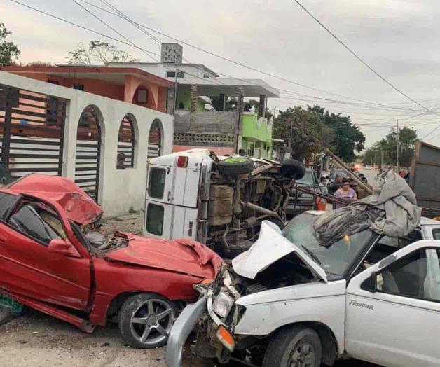 Choque múltiple en Madero