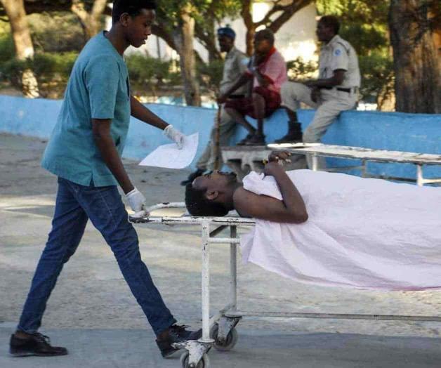 Atacan yihadistas hotel en Somalia Atacan yihadistas hotel en Somalia