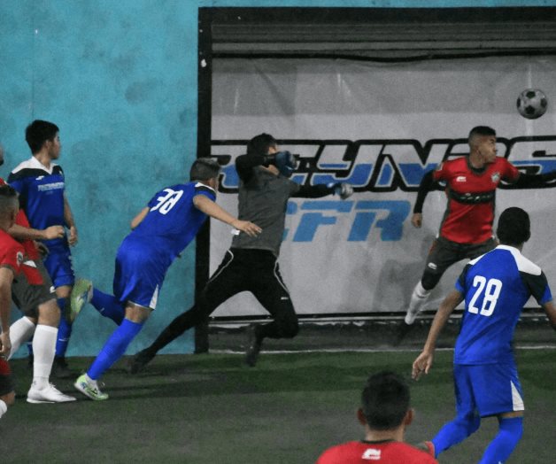 Comparte el CFR cima con Coyotes Comparte el CFR cima con Coyotes