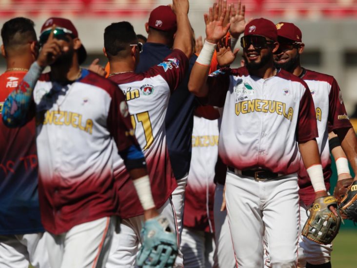 Venezuela revive con triunfo sobre Colombia Venezuela revive con triunfo sobre Colombia