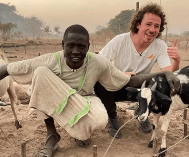 Luisito Comunica causa polémica por machismo y racismo