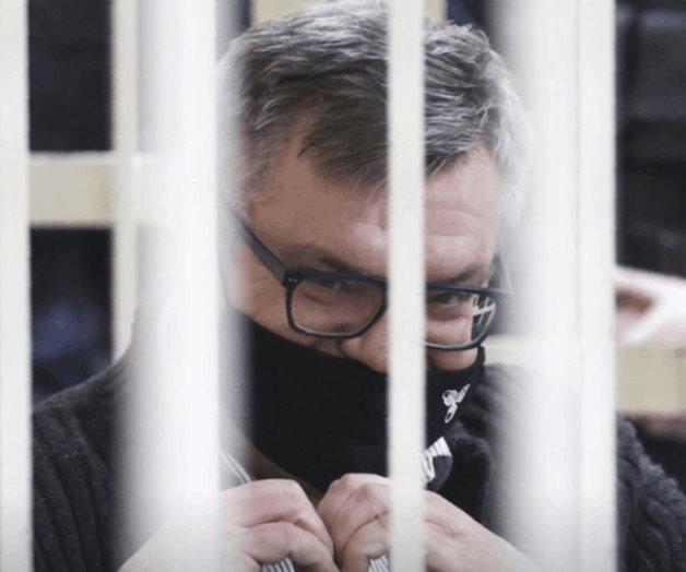 Ex candidato presidencial va a juicio en Bielorrusia