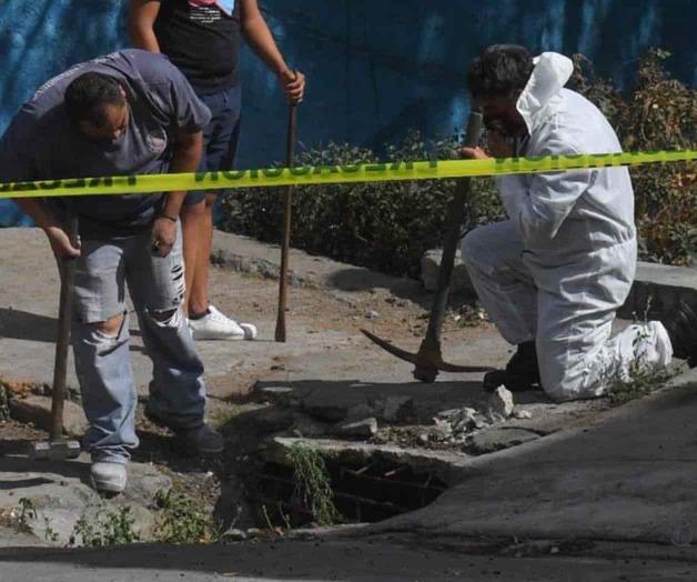 Hallan restos de una mujer en coladera de Naucalpan