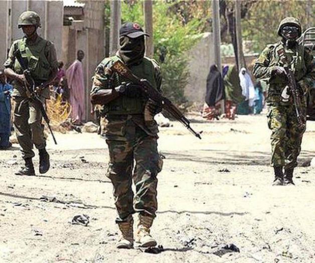 Un grupo armado plagia a 317 niña