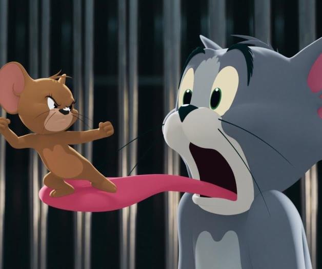 Se apodera de la taquilla