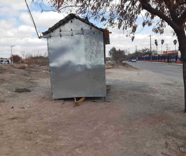 Invaden negocios los terrenos de Conagua