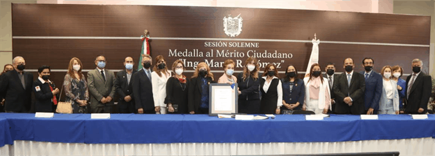 Entrega R. Ayuntamiento Medalla al Mérito ‘Ing. Marte R. Gómez’