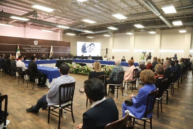 Entrega R. Ayuntamiento Medalla al Mérito ‘Ing. Marte R. Gómez’