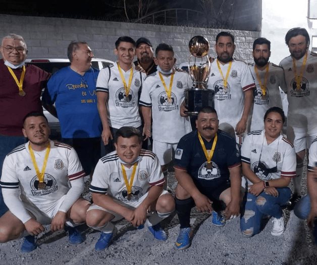 Se corona la Fiscal FC