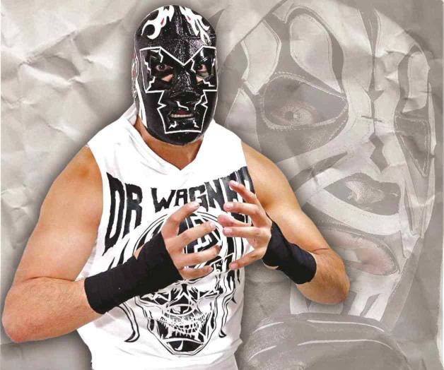 Quiere Dr. Wagner Jr. cobrar cuentas de su papá