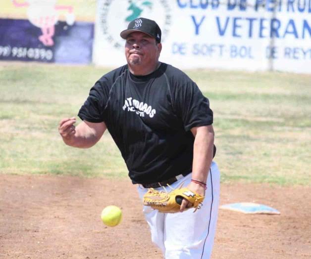 Dan ‘susto’ Chamucos a los Ahijados