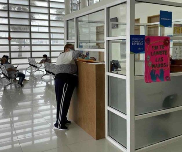 Reanudan atención en centros médicos