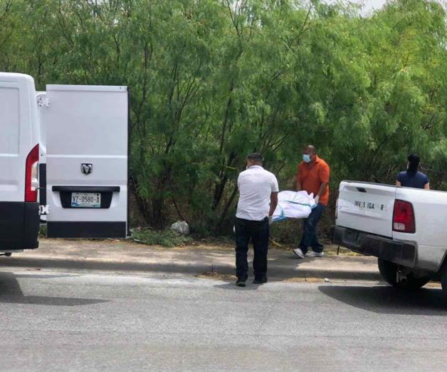 Hombre con muletas se ahorca en un árbol
