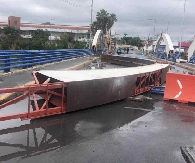 Desmienten caída de estructura en puente