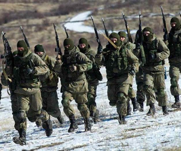 Rusia moviliza tropas cerca de las fronteras de Ucrania