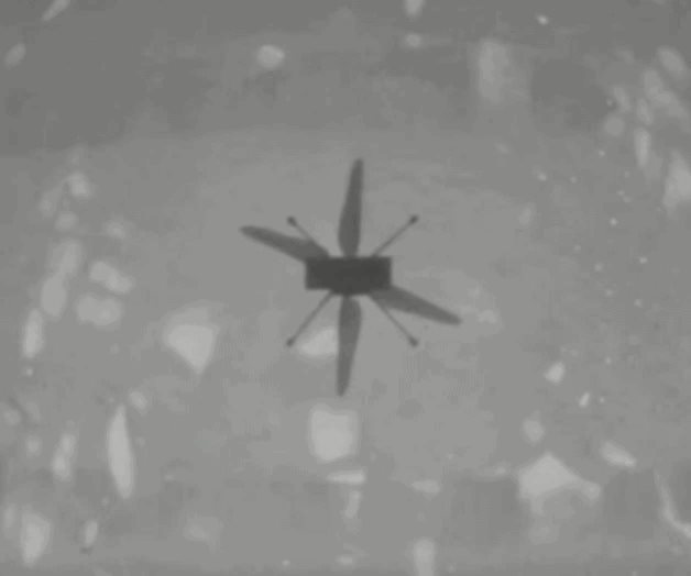 El helicóptero de la NASA en Marte completa su primer vuelo El helicóptero de la NASA en Marte completa su primer vuelo